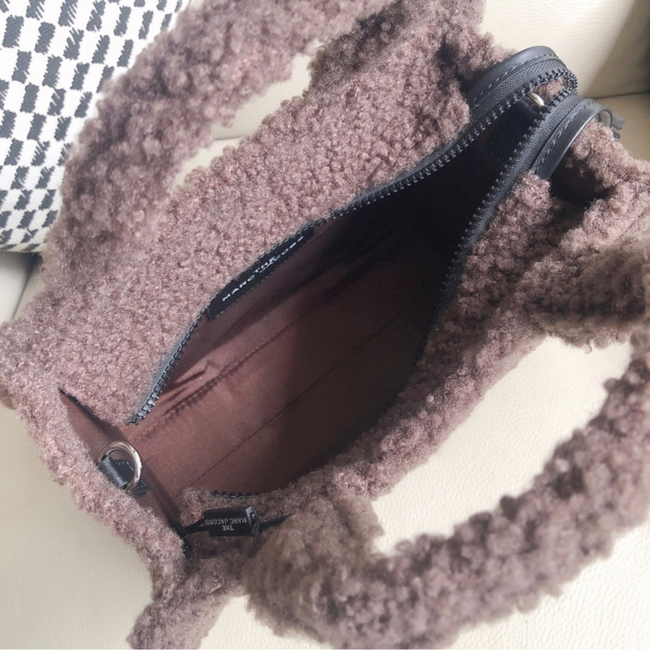 MJ Furry Tote Bag “Chocolate Brown”