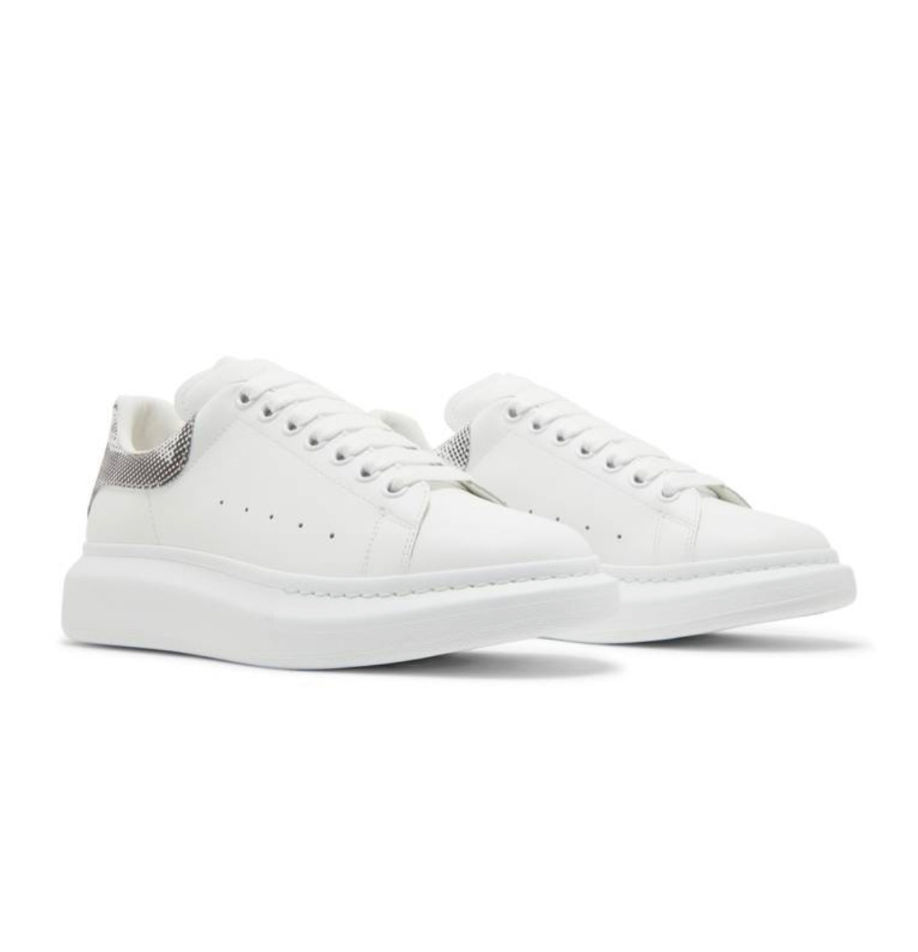 AM Oversized Sneaker “Pixelated Heel”