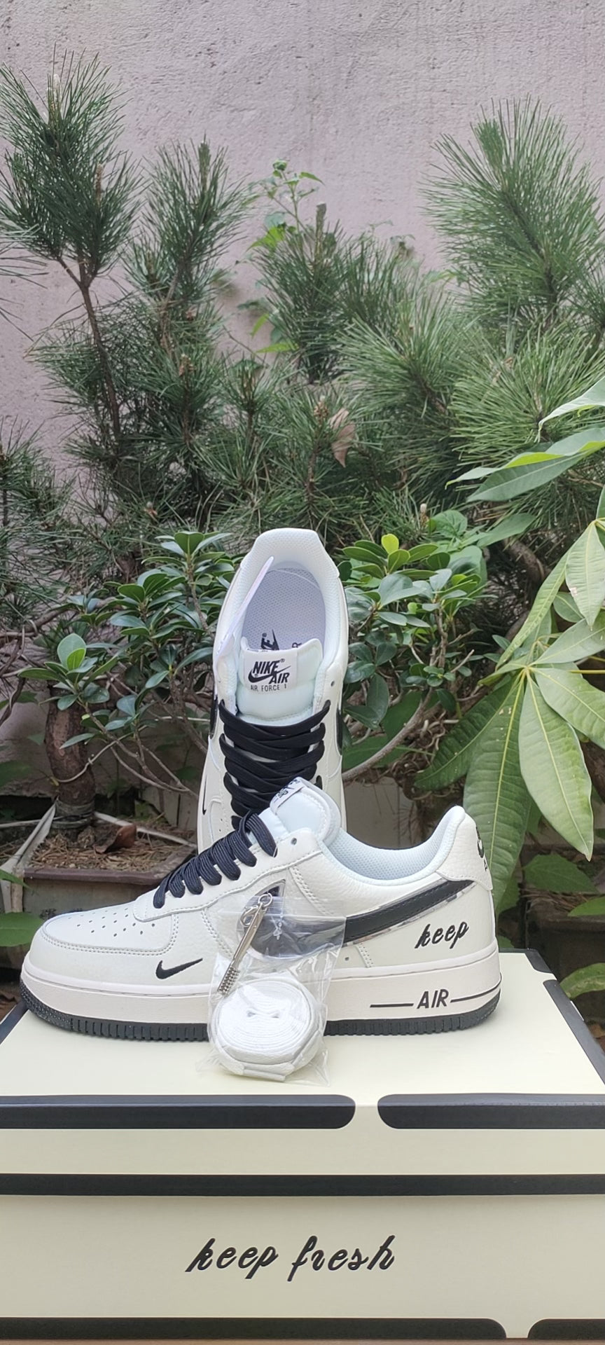*CUSTOM* Keep Fresh x AF 1’s Black