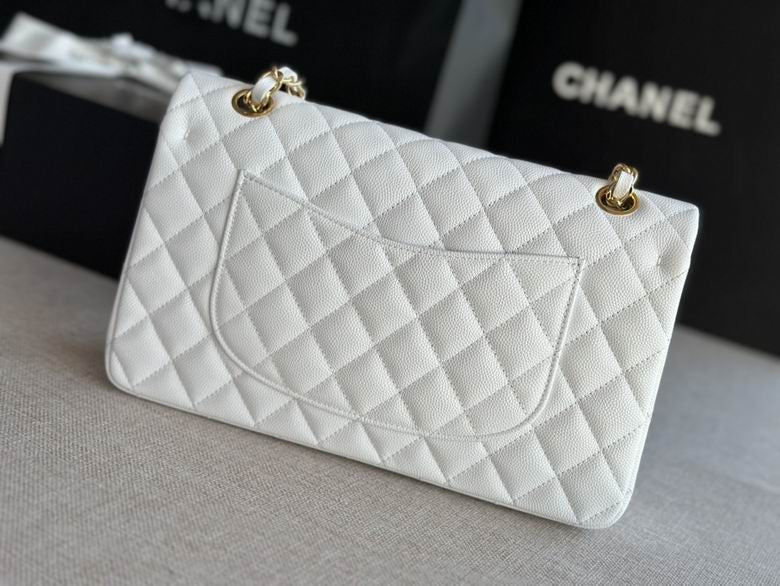 CC Lambskin Chain Shoulder White