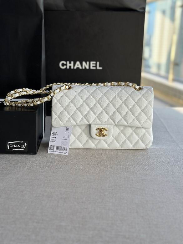 CC Lambskin Chain Shoulder White