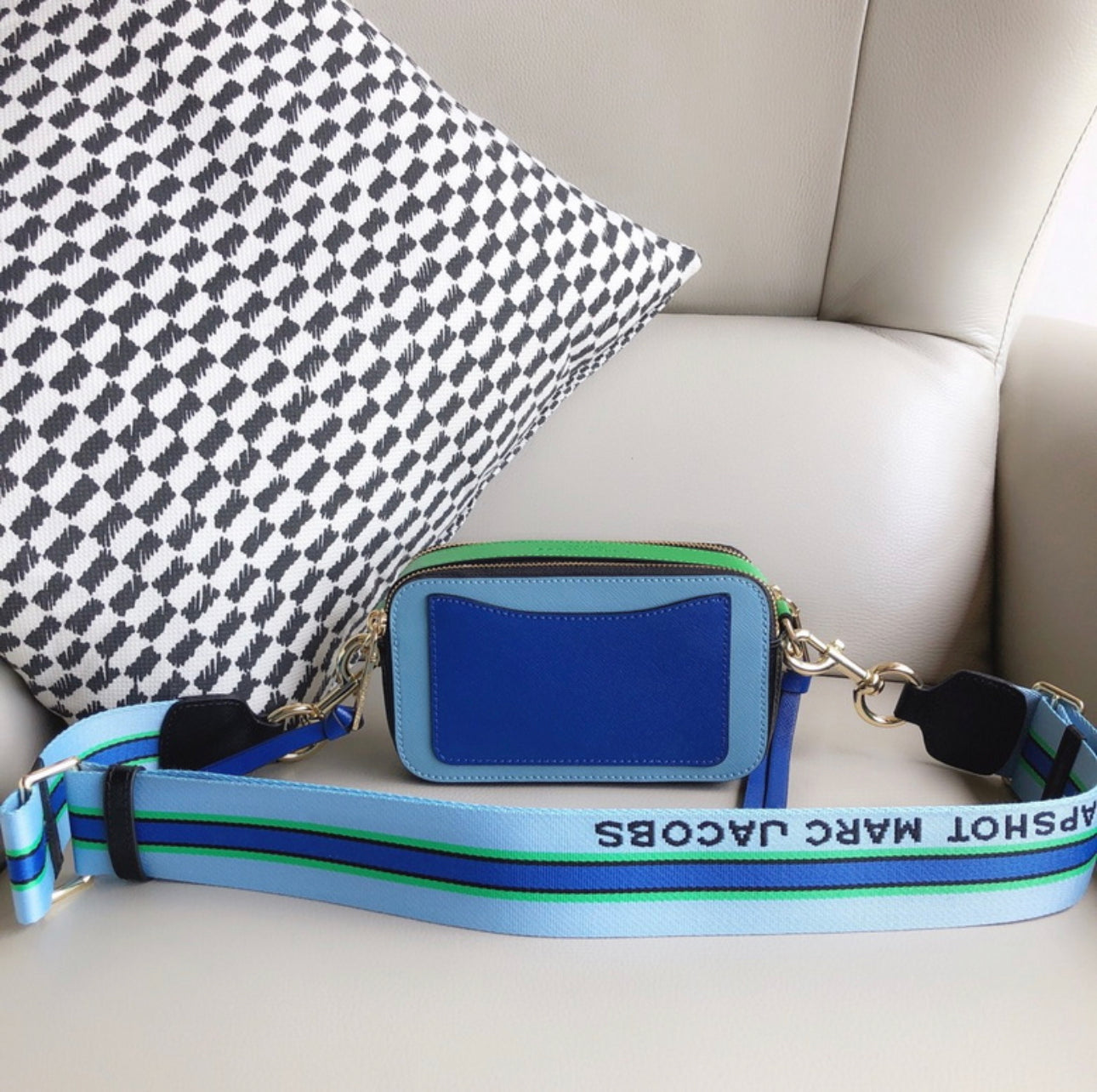 MJ Snapshot Bag “Shades of Blue & Green”
