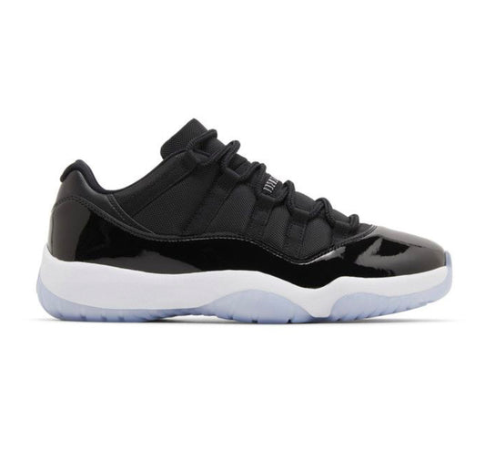 Retro Low 11 “Space Jam”