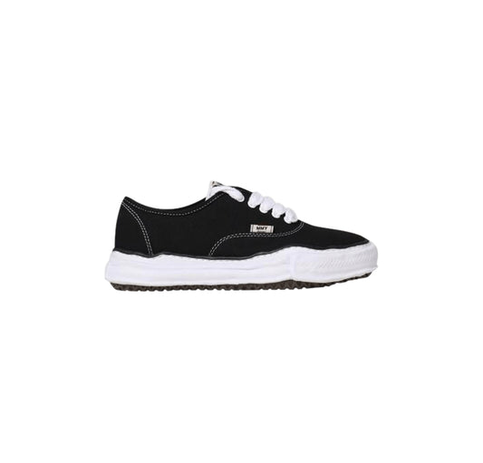 Mihara Yasuhiro “Canvas Low” Black