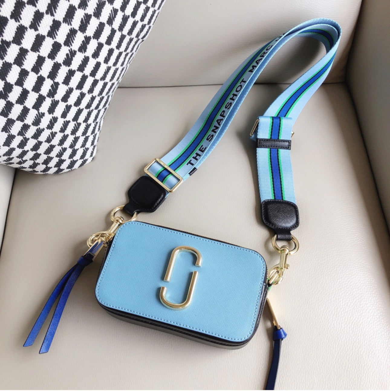 MJ Snapshot Bag “Shades of Blue & Green”