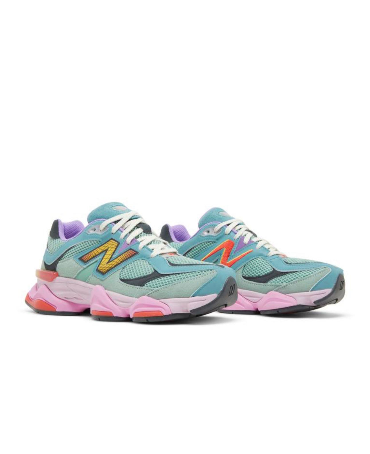 NB 9060 "Wraped"