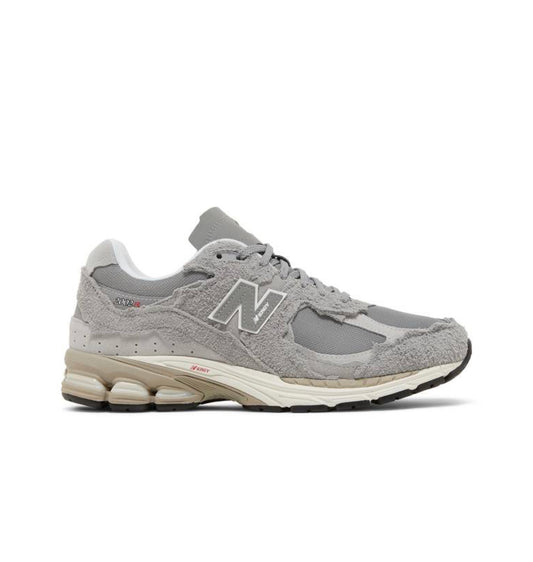 NB 2002R "Stale Grey"