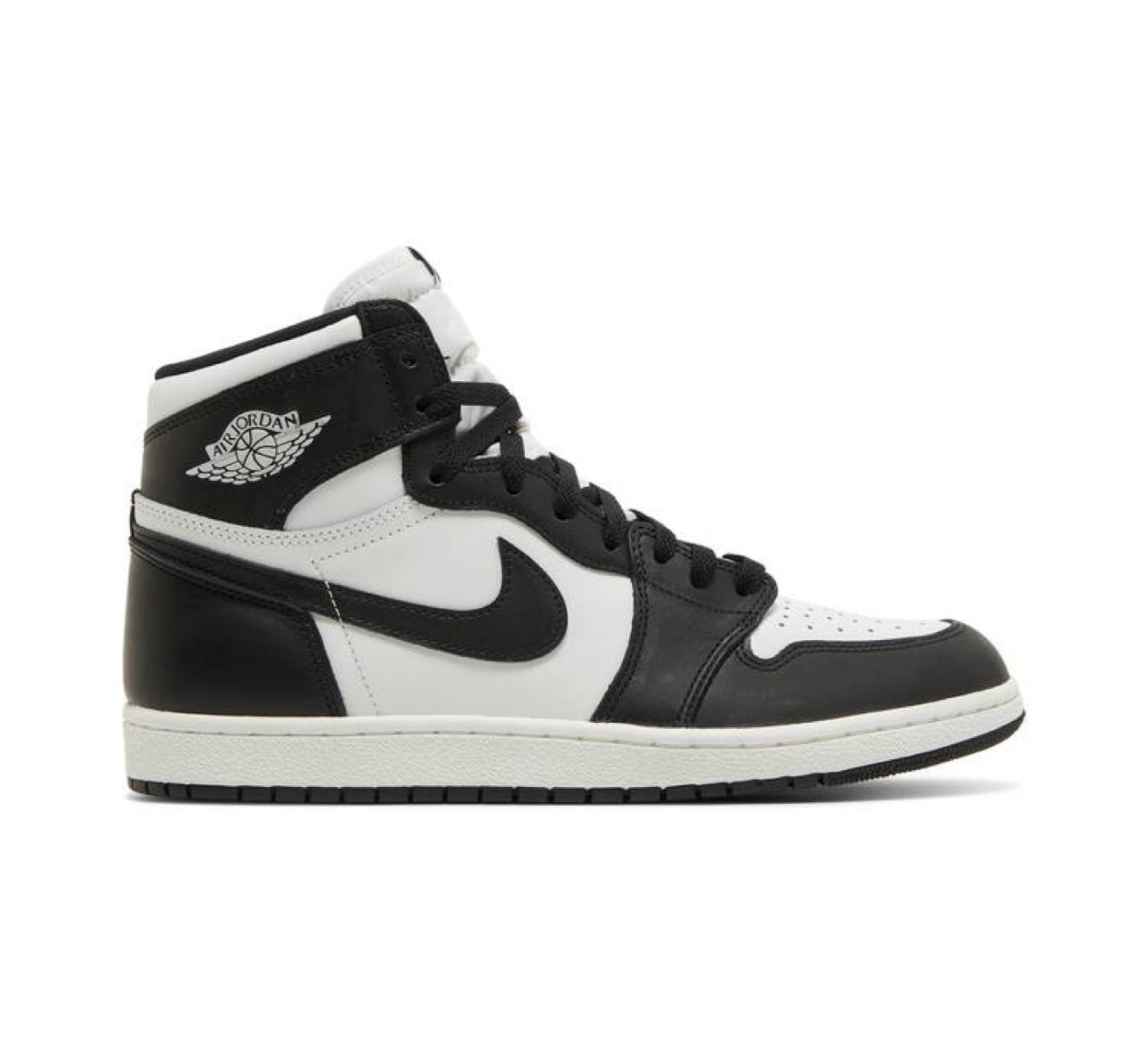 Retro High 1 OG "Black White"