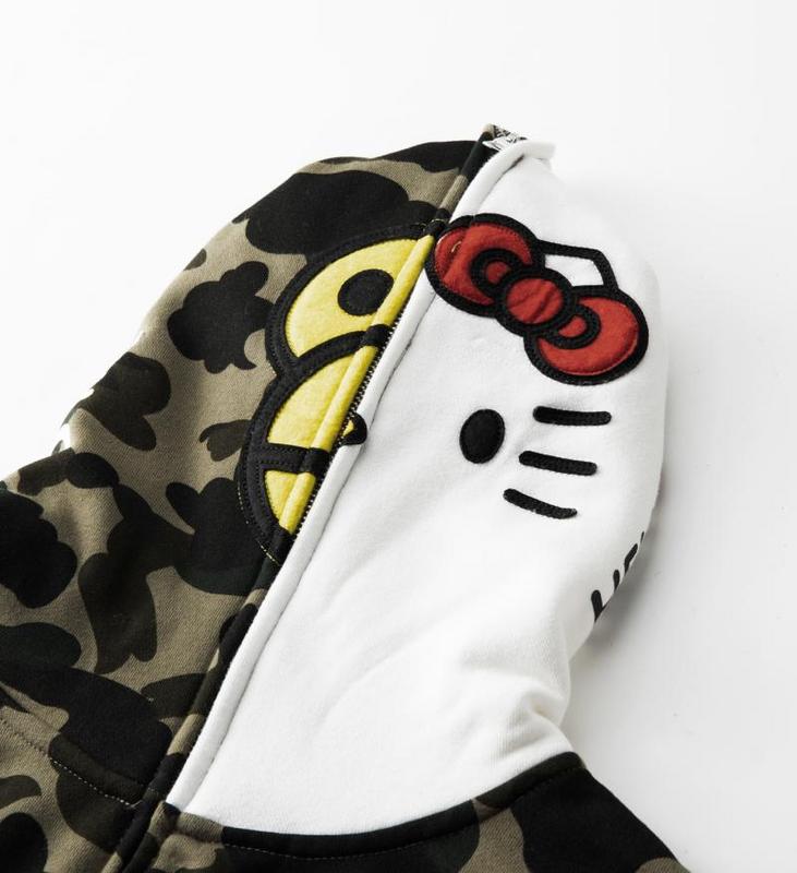 $Ape Camo Full Zip Hoodie “Hello Kitty”